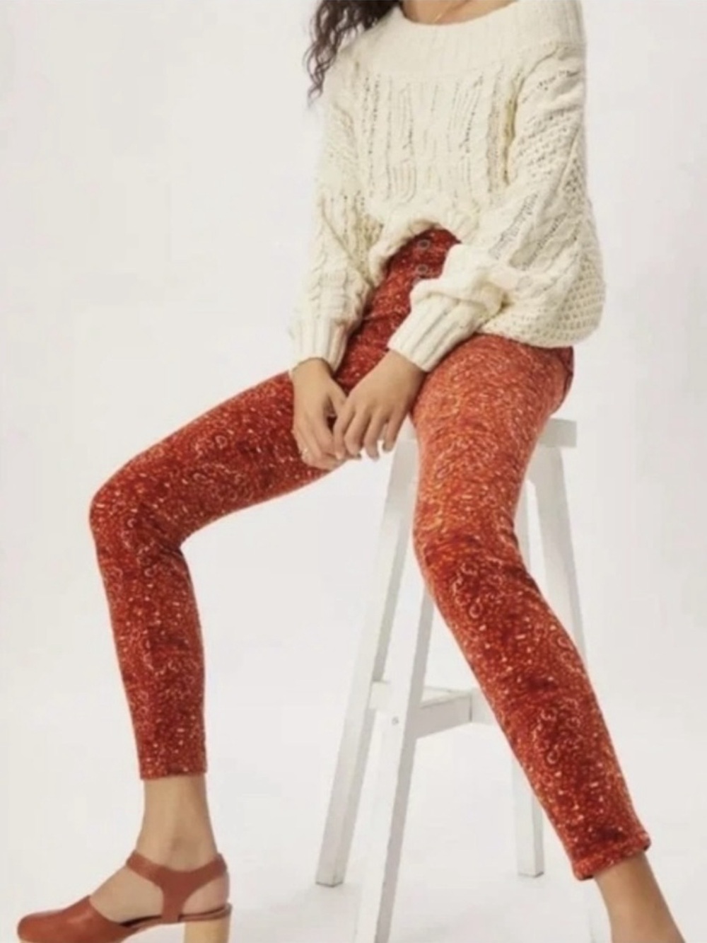 Anthropologie Pilcro High Rise Button Fly
Skinny Corduroy Pants Paisley Size 28